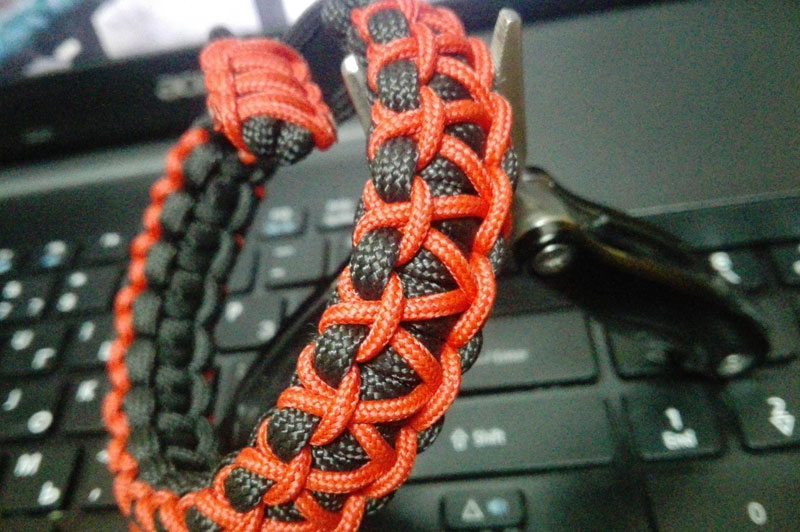 Paracord for survival